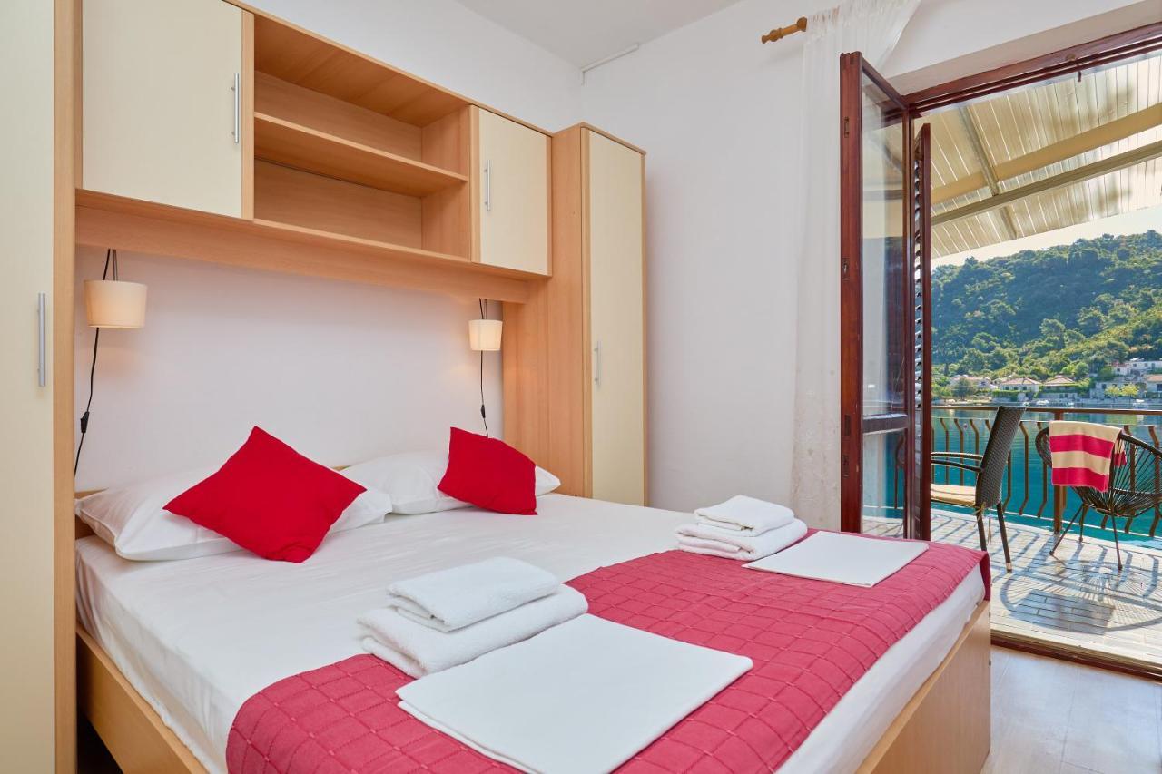Boca - 3 Bedroom Apartment By The Sea Prozura Ngoại thất bức ảnh